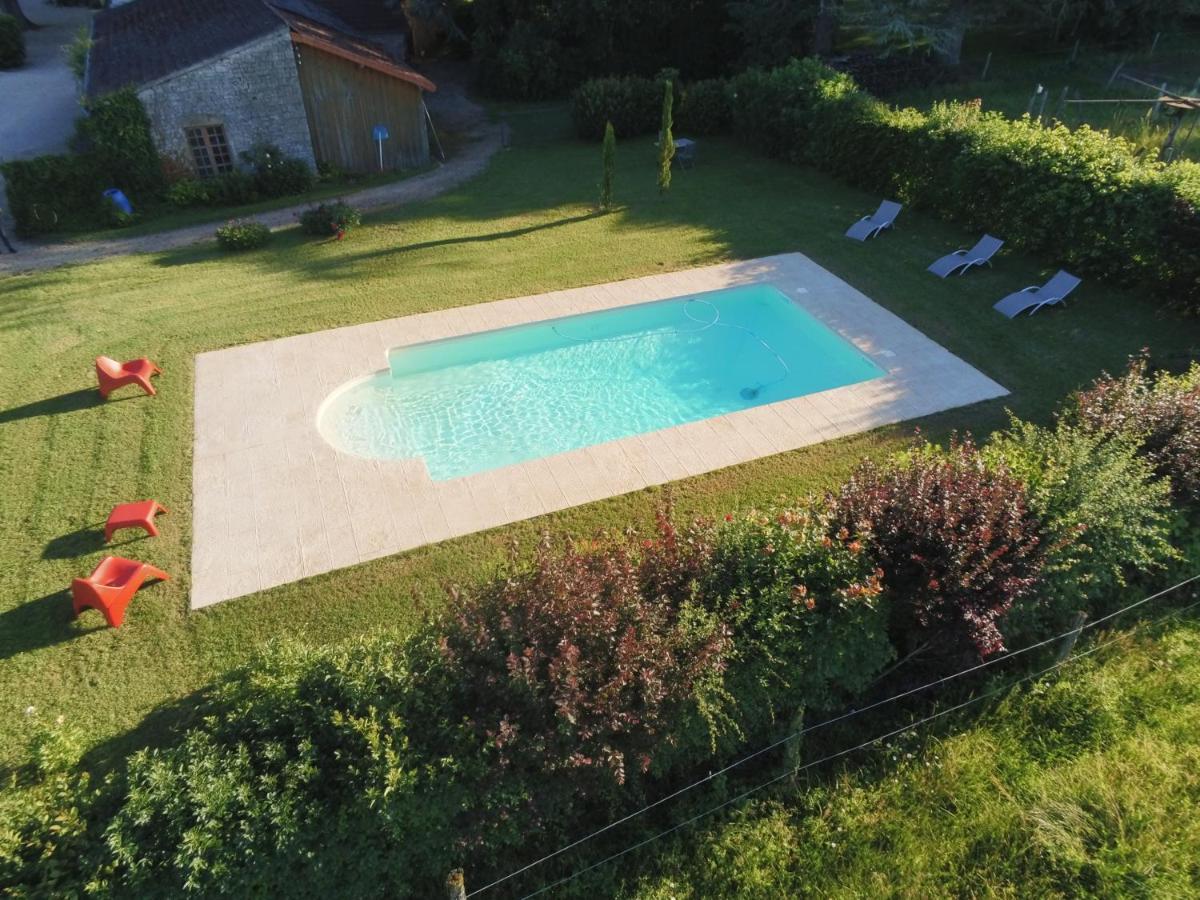 Le Château Champagny-sous-Uxelles Exterior foto