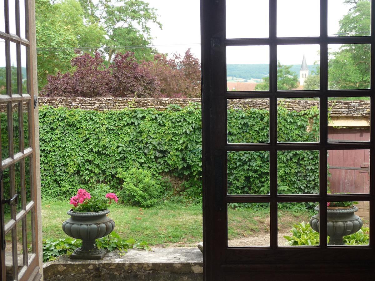 Le Château Champagny-sous-Uxelles Exterior foto