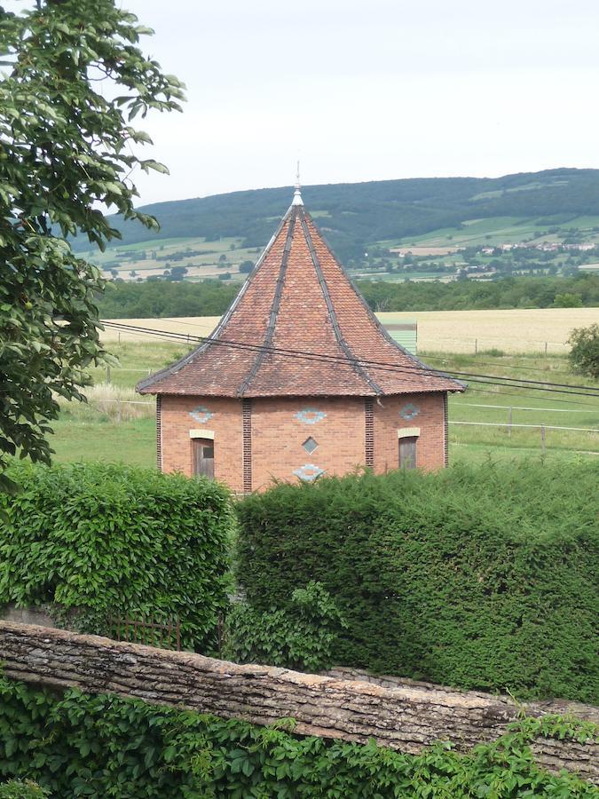 Le Château Champagny-sous-Uxelles Exterior foto